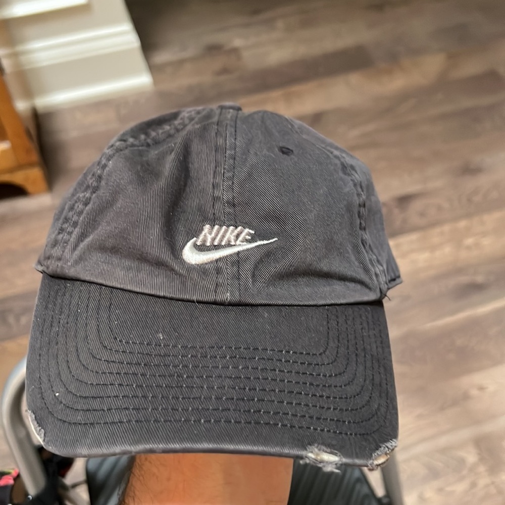 Baseball cap collection - Picture 3 of 11